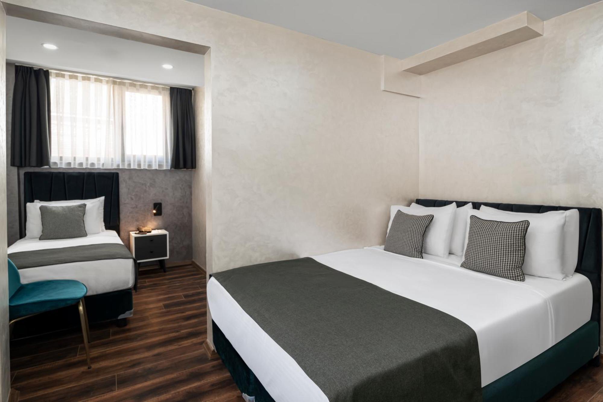 Efes Otel *